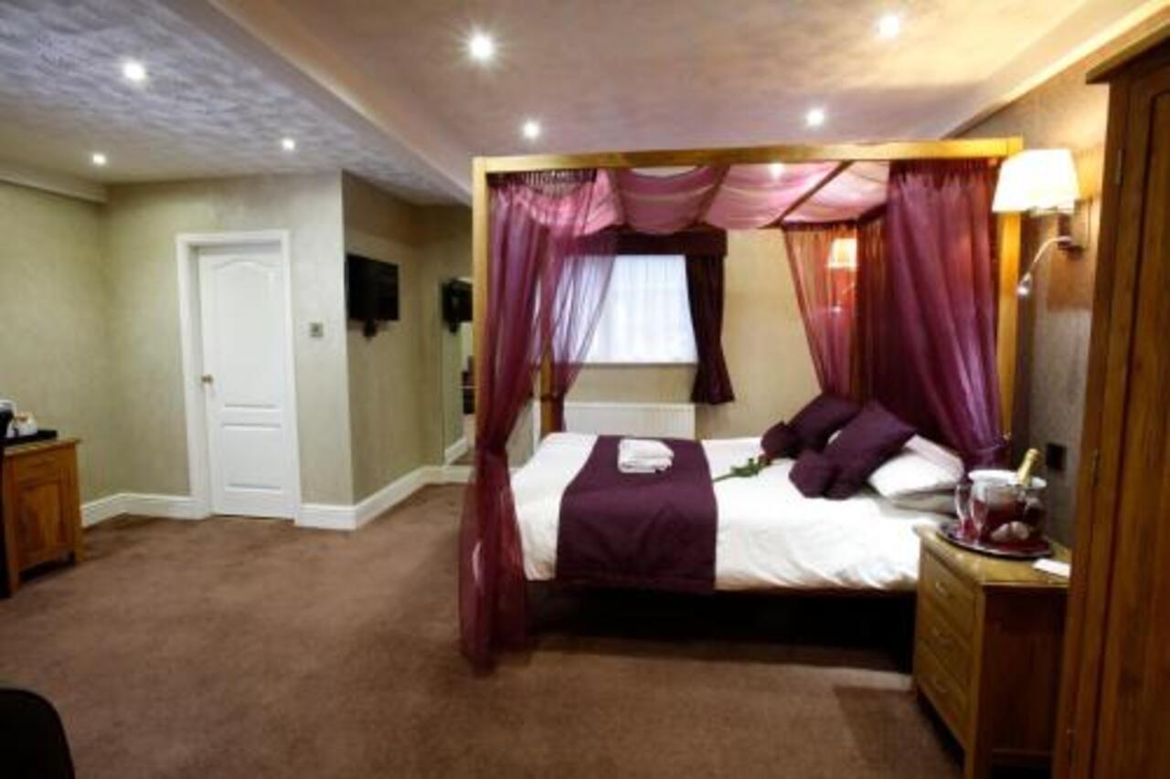 Bury Ramsbottom Old Mill Hotel And Leisure Club Εξωτερικό φωτογραφία